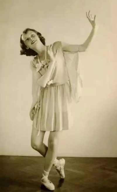 《诗神布拉吉X青春女神伊童:X360《无间战神》联动揭秘》 《诗神布拉吉X青春女神伊童:X360《无间战神》联动揭秘》