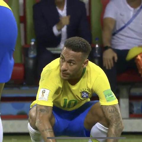 《无尽传说复刻版》攻略:深度解析各版本差异及性价比之选 《无尽传说复刻版》攻略:深度解析各版本差异及性价比之选