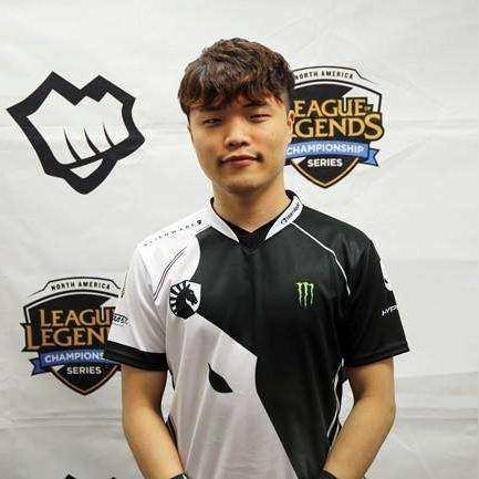 《绝地求生PGS7小组赛TOP5精彩瞬间》→
《PGS7绝地求生小组赛巅峰对决集锦》