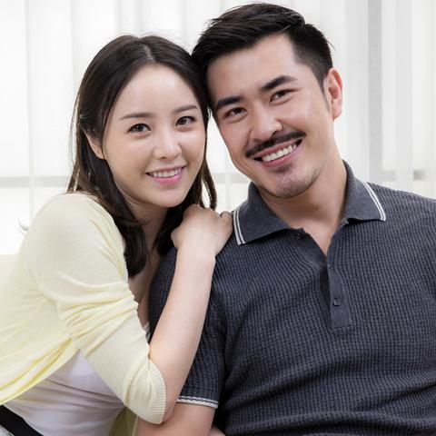 《世界之外》渡见春侧影限时回归，独家主题身份卡震撼首发，体验全新游戏魅力