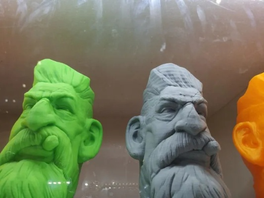 《3D打印专属角色体验！《进化》雕塑玩法大揭秘》