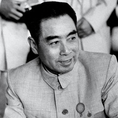 细胞分裂新篇章：揭秘未来科技特工传奇