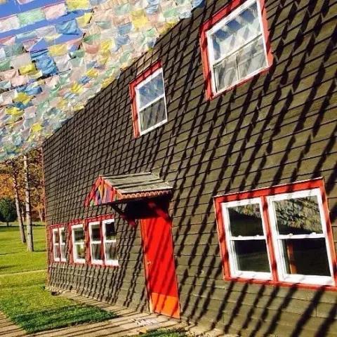 《光环》剧新篇章：揭秘导演重塑科幻传奇，引领视觉盛宴