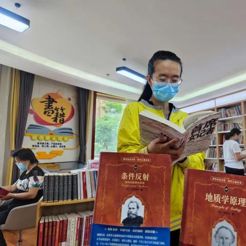 《植物大战僵尸：花园战争3》9月新篇章，战力升级！