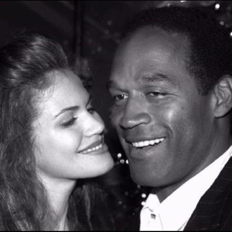 沉浸救援快感,《911接线员》5折好评如潮,成就非凡人生 沉浸救援快感,《911接线员》5折好评如潮,成就非凡人生