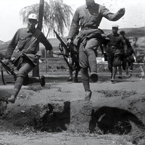 探寻格斗传奇:揭秘角色背后的英雄故事与精神传承 探寻格斗传奇:揭秘角色背后的英雄故事与精神传承