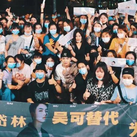 120强战队集结!YY绝地求生底锅杯明星赛第三季巅峰对决震撼启幕 120强战队集结!YY绝地求生底锅杯明星赛第三季巅峰对决震撼启幕