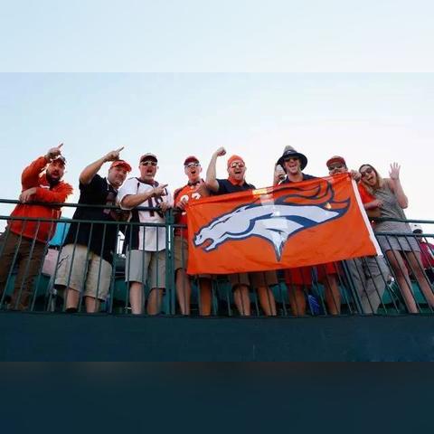 沙漠奇遇高尔夫，畅享简约新体验