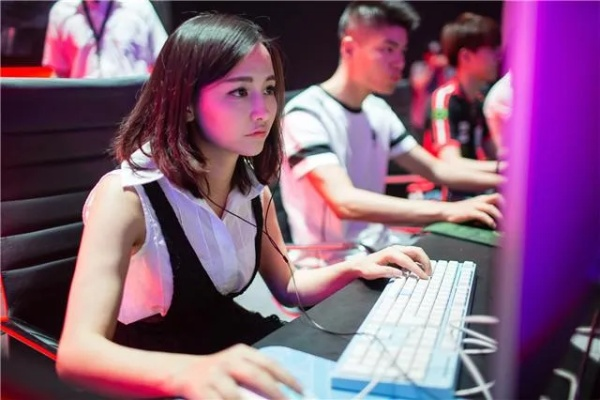 电竞风云:揭秘主播选手的荣耀生活 电竞风云:揭秘主播选手的荣耀生活
