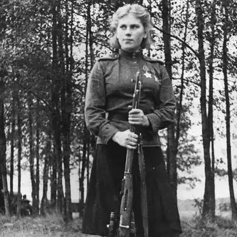 《狙击手:幽灵战士3》新截图首曝,飒爽女兵英姿焕发,战力升级! 《狙击手:幽灵战士3》新截图首曝,飒爽女兵英姿焕发,战力升级!